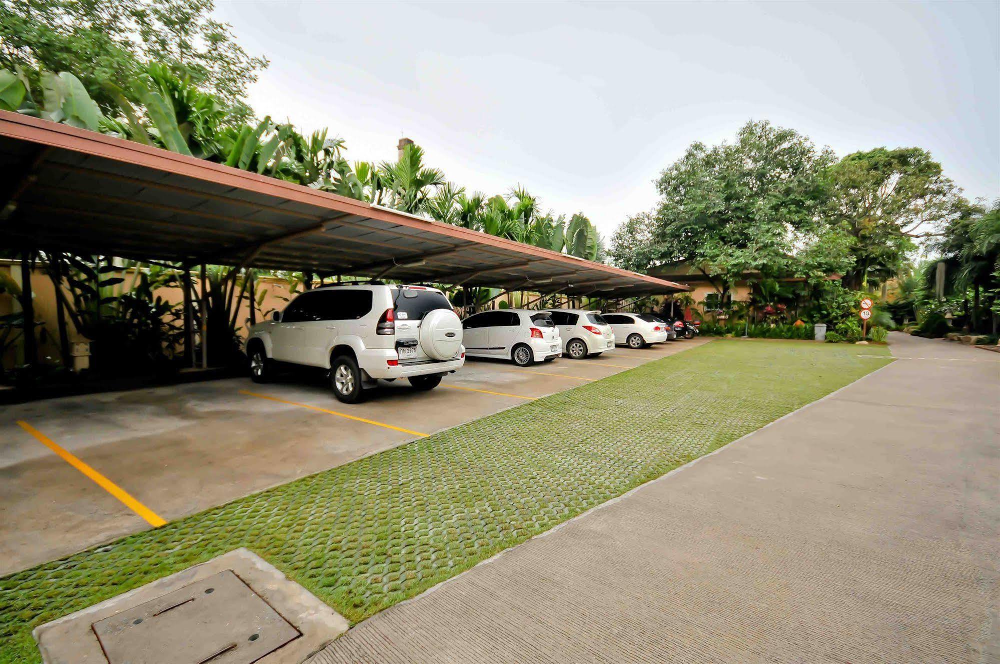 Villa Wanida Garden Resort Pattaya Exterior photo